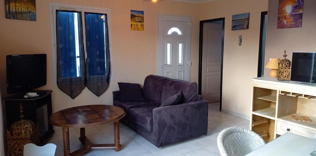 En Plein Coeur De L'ile D'oleron, Parentale. Apartment